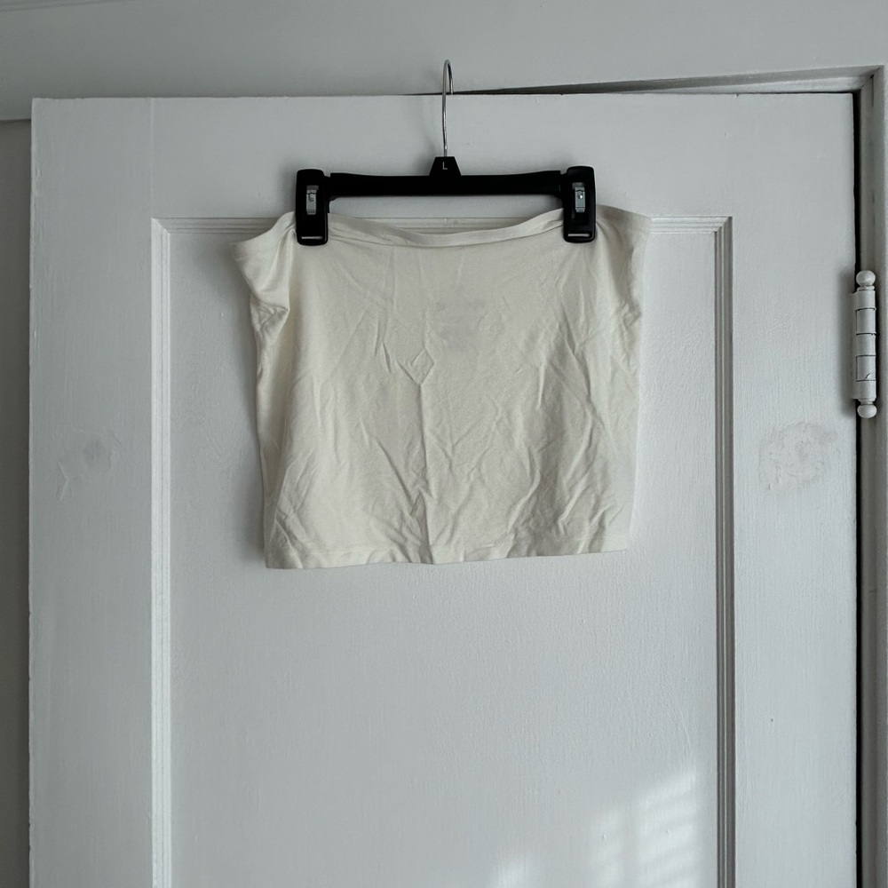 American Eagle Outfitters Cream Crop Top